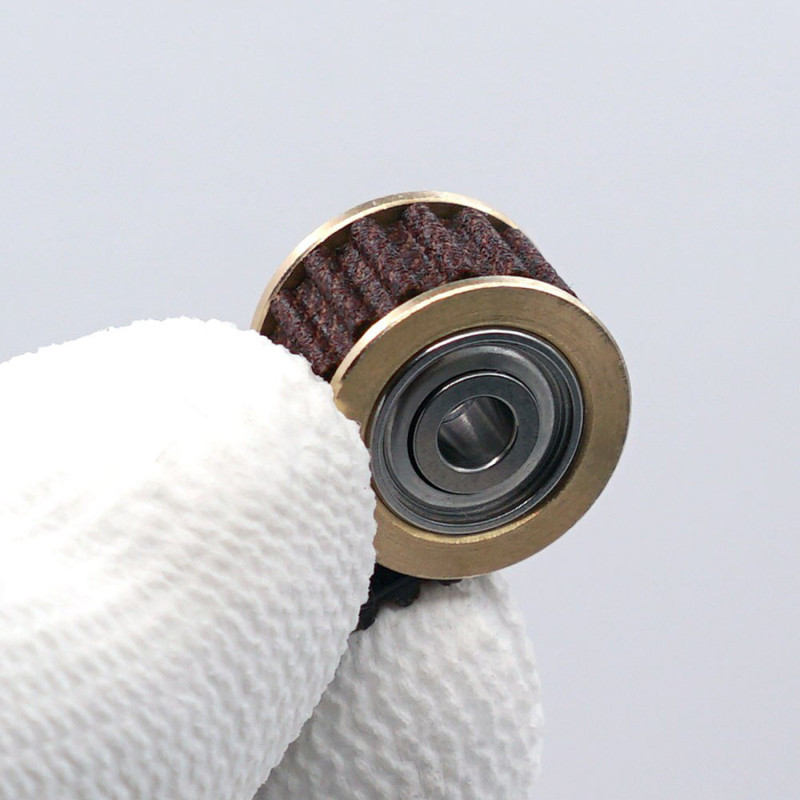 Le produit A7LAB.XYZ est le plus petit rouleau tendeur haute puissance au monde avec une hauteur de 8,5 mm (alésage de 5 mm).